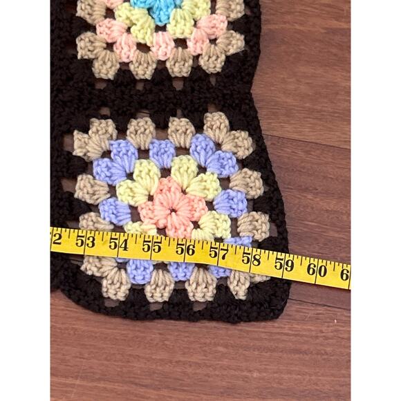 Vintage 70s Granny Square Crocheted Blanket - Picture 4 of 5